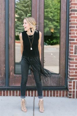 what to wear to a music concert? how about adding some personal style to your outfit?